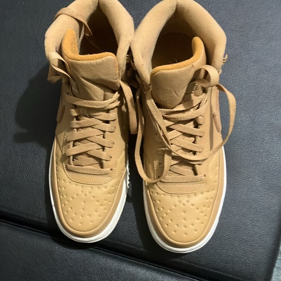 Nike Court Mid “Elemental Gold/Sail” - Picture 3 of 3